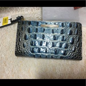 NWT SHADOW OMBRE Corie wristlet brand new with tag & registration card